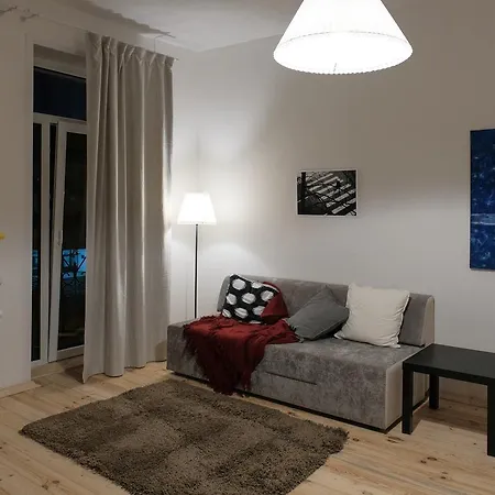 Apartment Filarmoniya Centr *